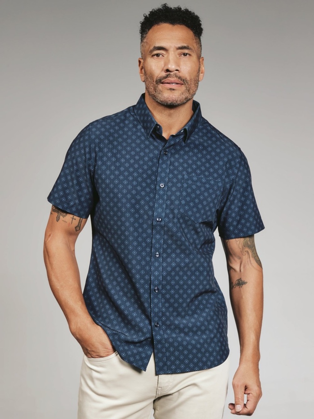 7 Diamonds Kanan Short Sleeve Shirt XL Navy Button Down Lightweight Breathable